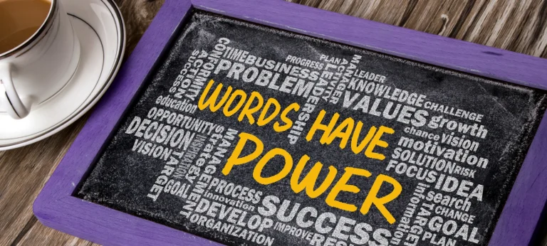 Kelimelerin Gücü | Görsel: Canva